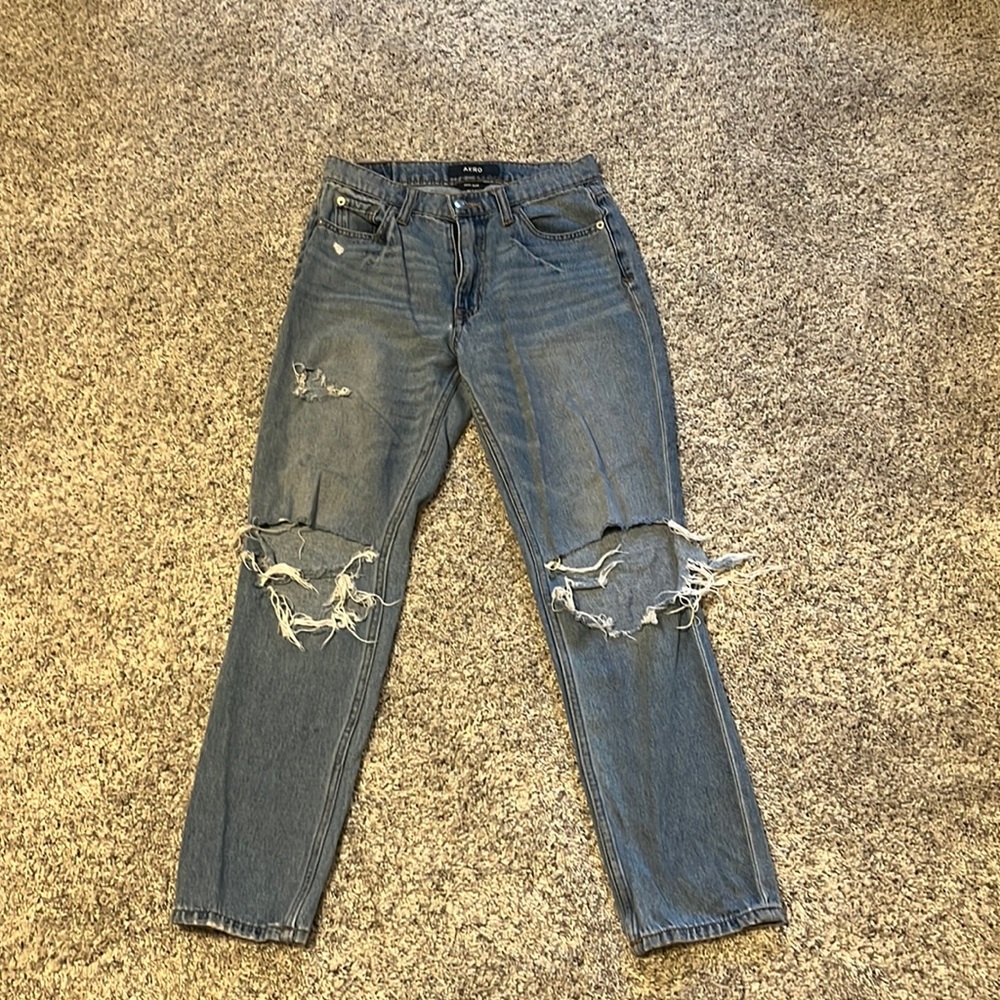 Aero Ripped Mom Jeans